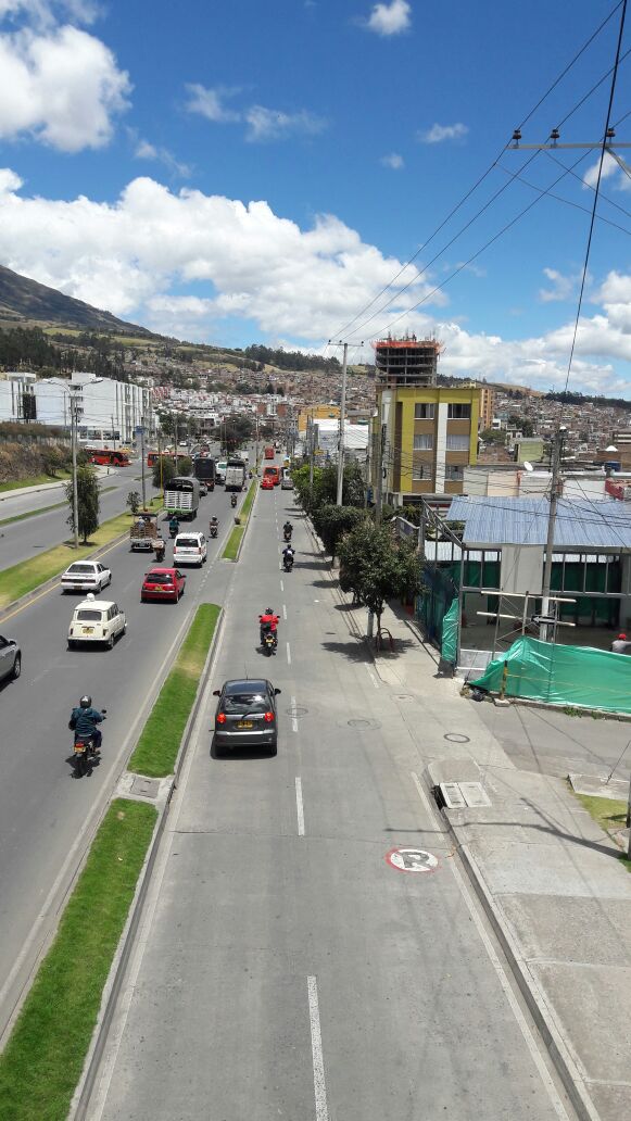 Vía paralela Panamericana